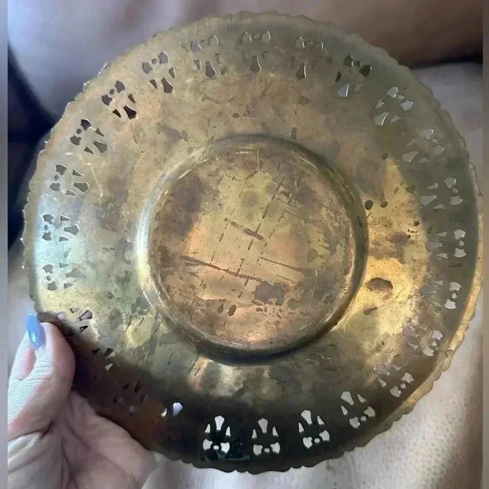 Vintage Brass Plate Decor With Beautiful Engravings Around 9” Around
